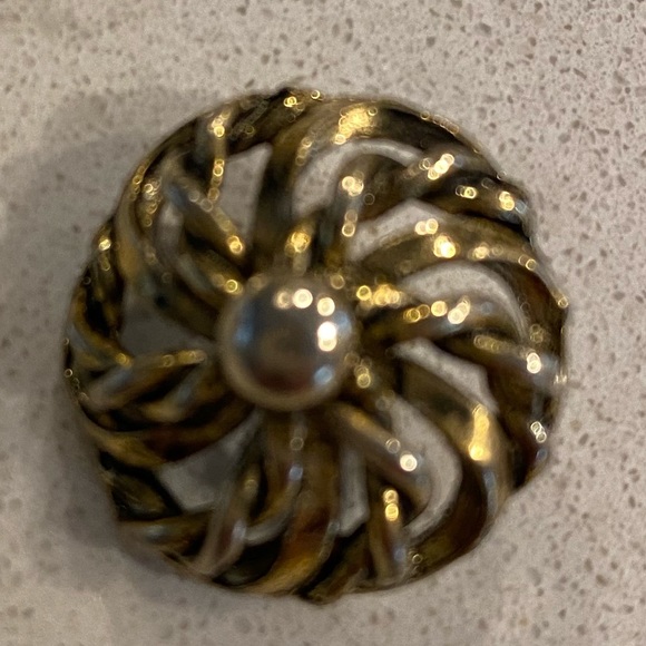 Vintage Metal Buttons - Picture 5 of 5